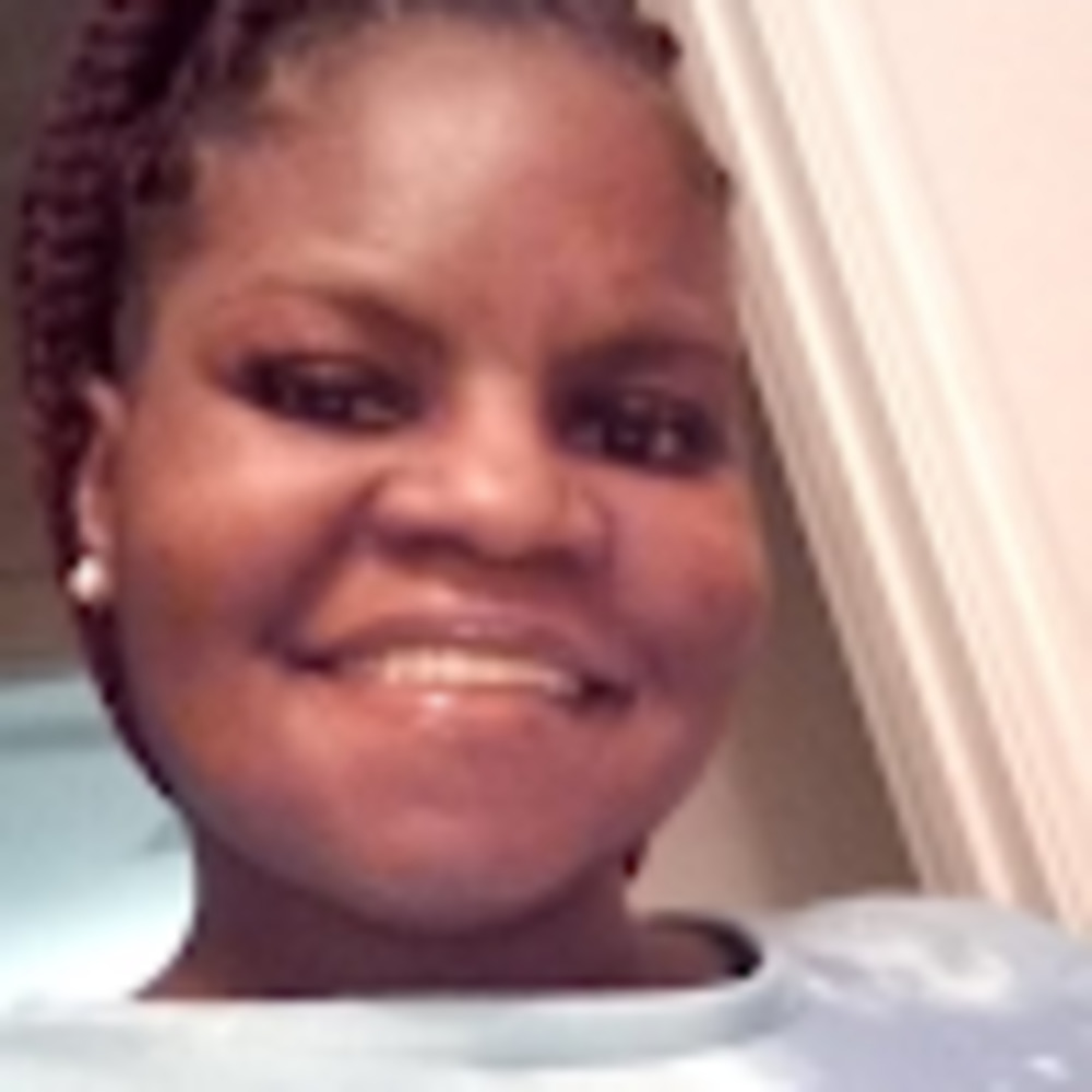 Meet your Posher, Alicia